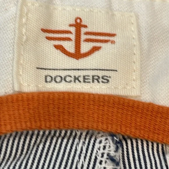 Dockers Gray Striped  Flat Front Shorts Casual Chino Style MENS SIZE 33 - Picture 4 of 7